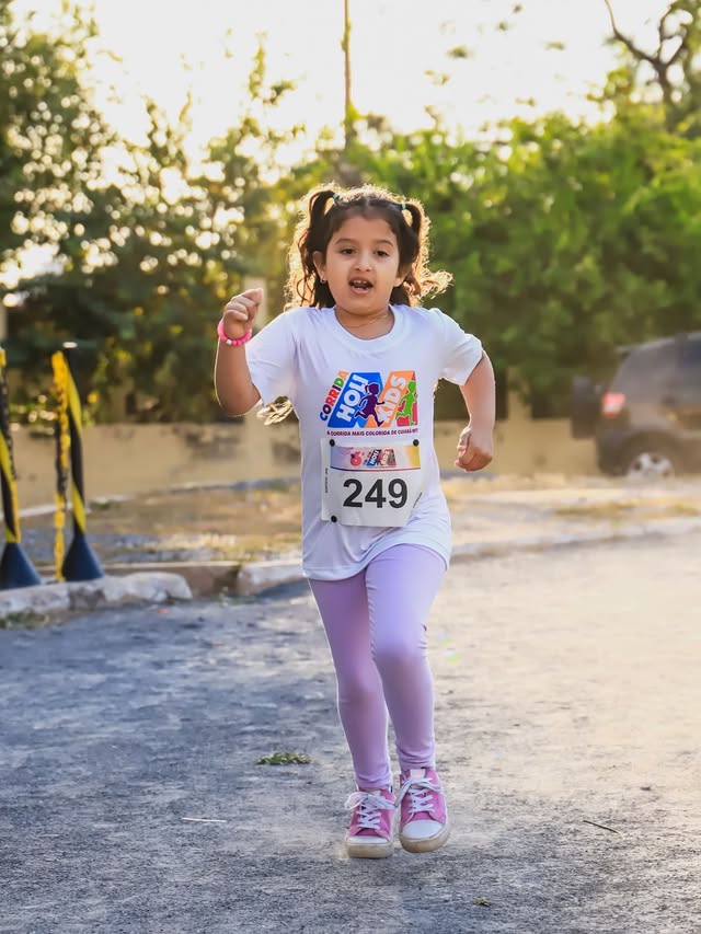 Foto Holi Kids 15